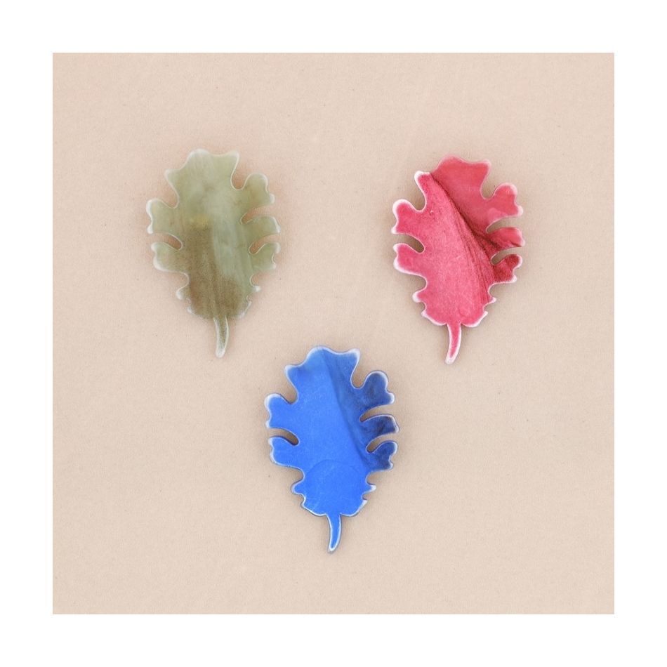 BROCHE HOJA RESINA