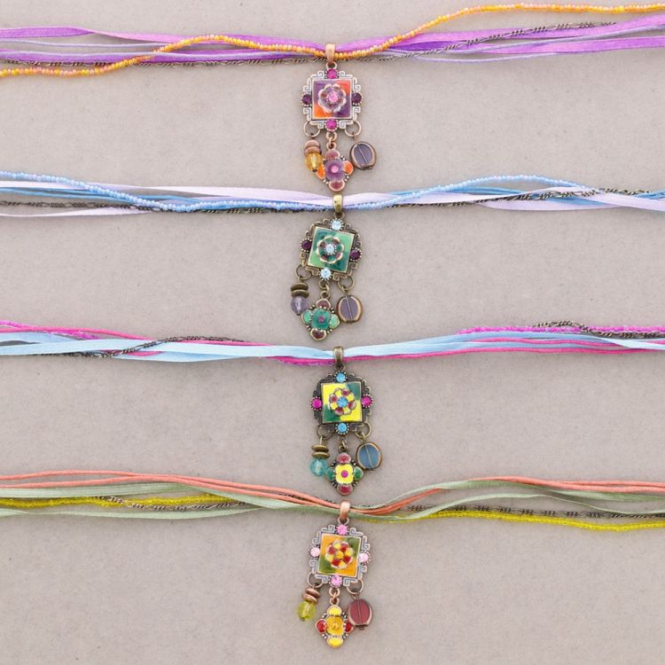 PENDANT NECKLACE ENAMEL CRYSTAL BEADS 2