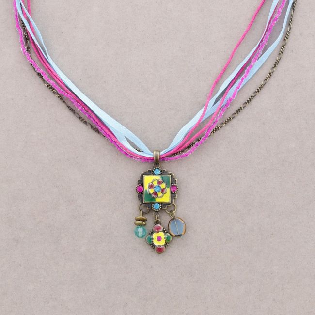COLLAR COLG. ESMALTE CRISTAL ABALORIOS