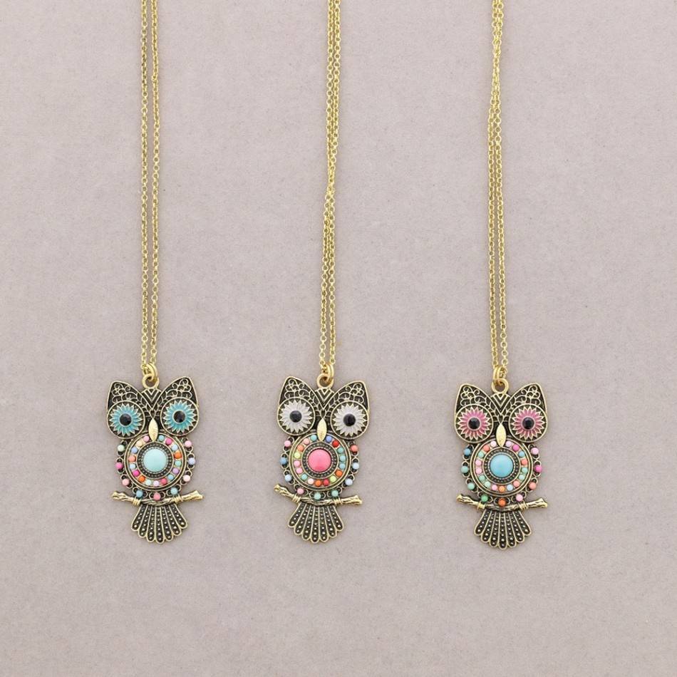 COLLAR LARGO COLG. FIGURA METAL CUENTAS