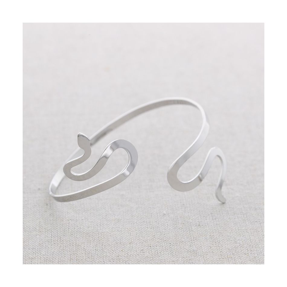 ADJUSTABLE STEEL SNAKE BRACELET