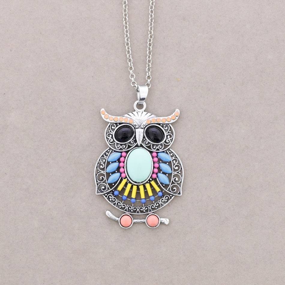 LONG PENDANT NECKLACE FIGURE METAL BEADS