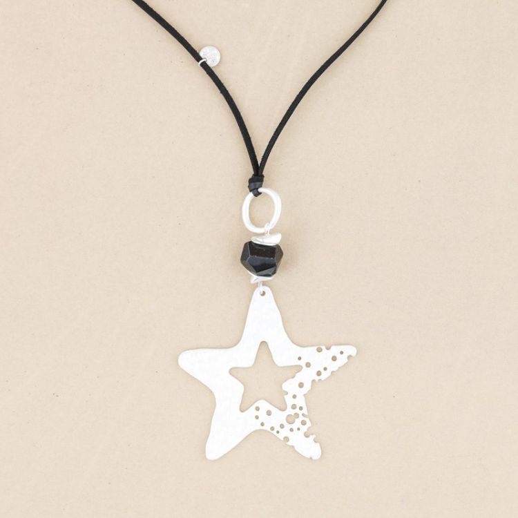 COLLAR LARGO COLGANTE ESTRELLA METAL