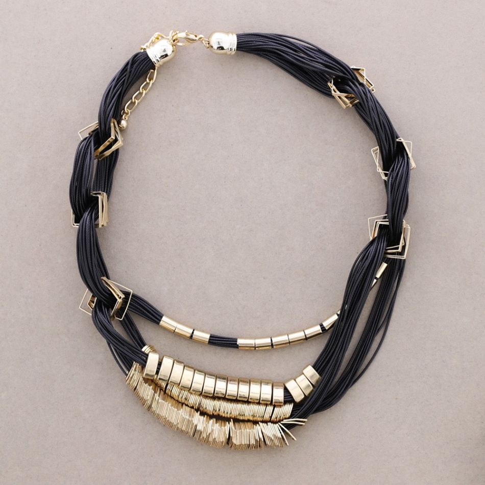 LEATHER CHOKER WITH METAL BEADS