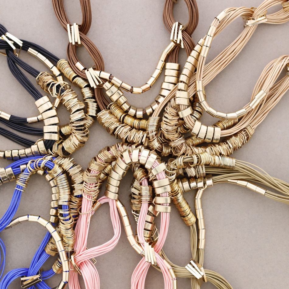 LEATHER CHOKER WITH METAL BEADS