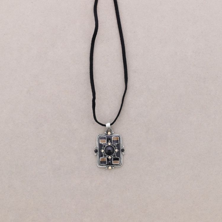 PENDANT NECKLACE CRYSTAL ENAMEL