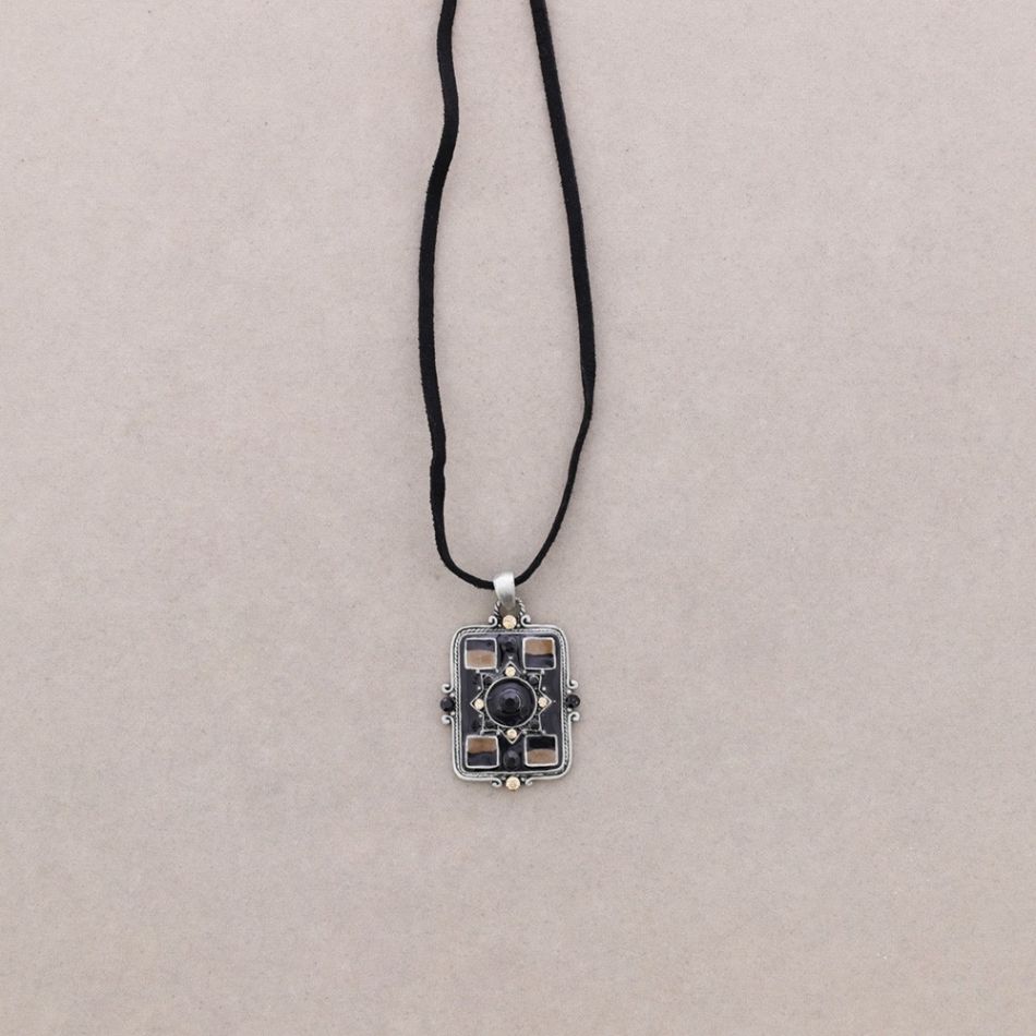 PENDANT NECKLACE CRYSTAL ENAMEL