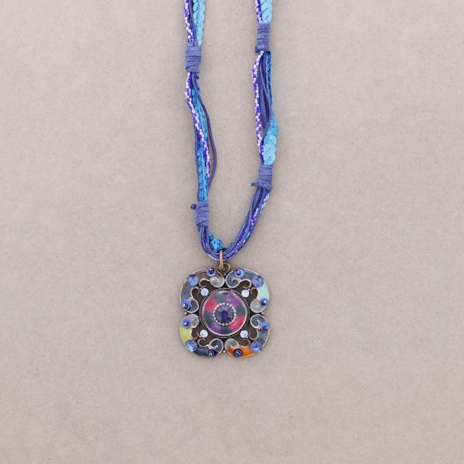 COLLAR COLG. ESMALTE CRISTAL