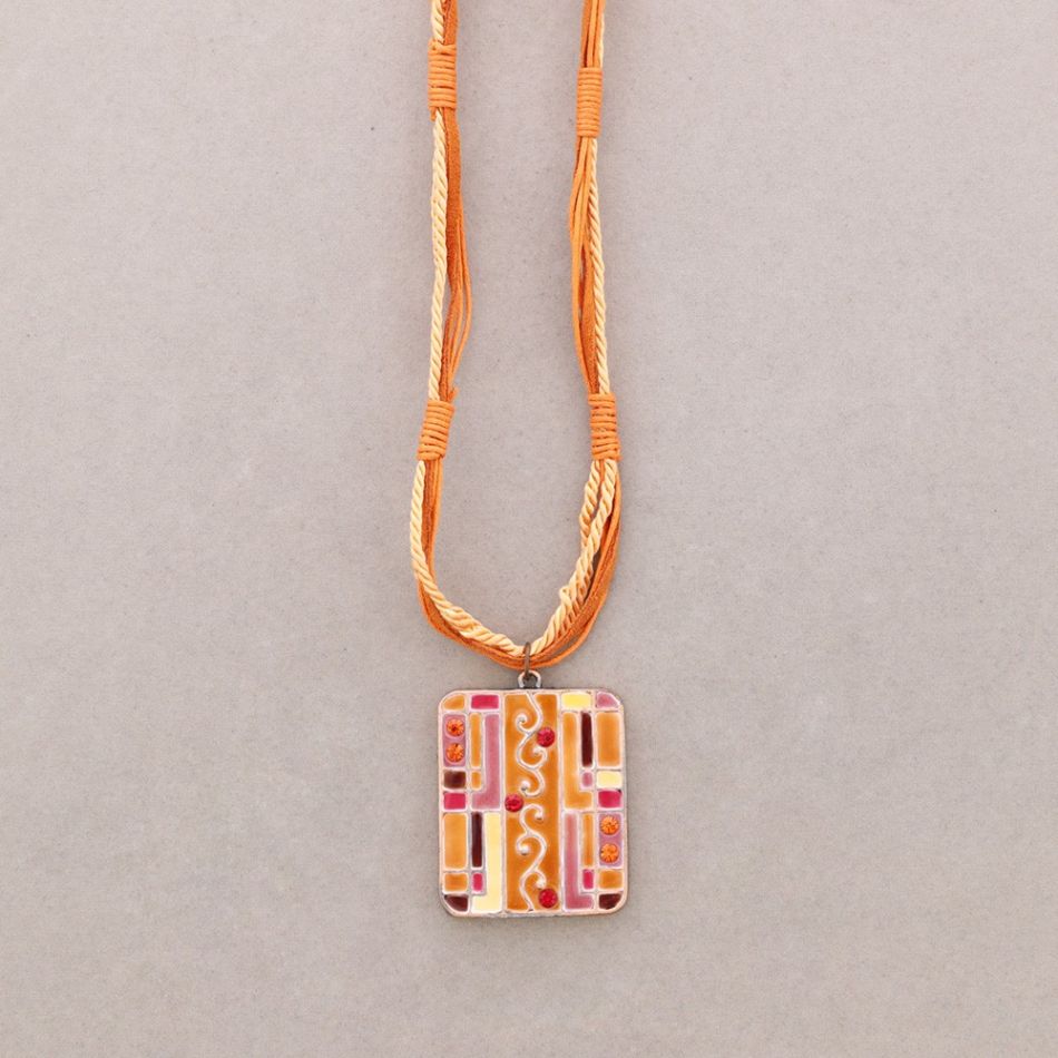 COLLAR COLG. ESMALTE CRISTAL