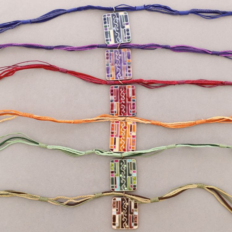 PENDANT NECKLACE CRYSTAL ENAMEL 2