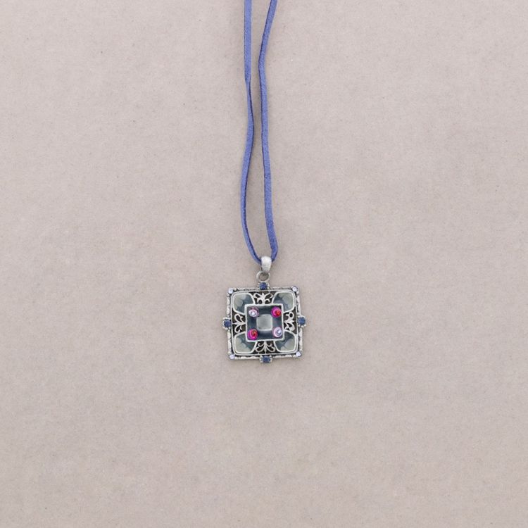 COLLAR COLG. ESMALTE CRISTAL