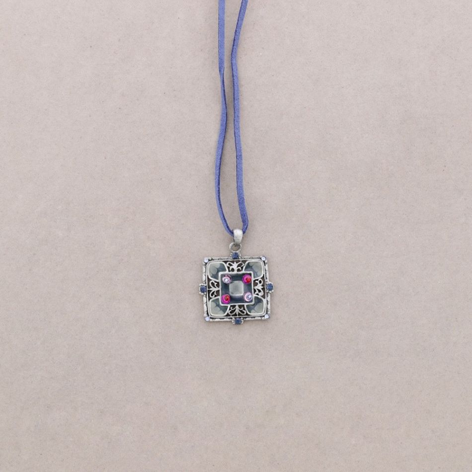 PENDANT NECKLACE CRYSTAL ENAMEL