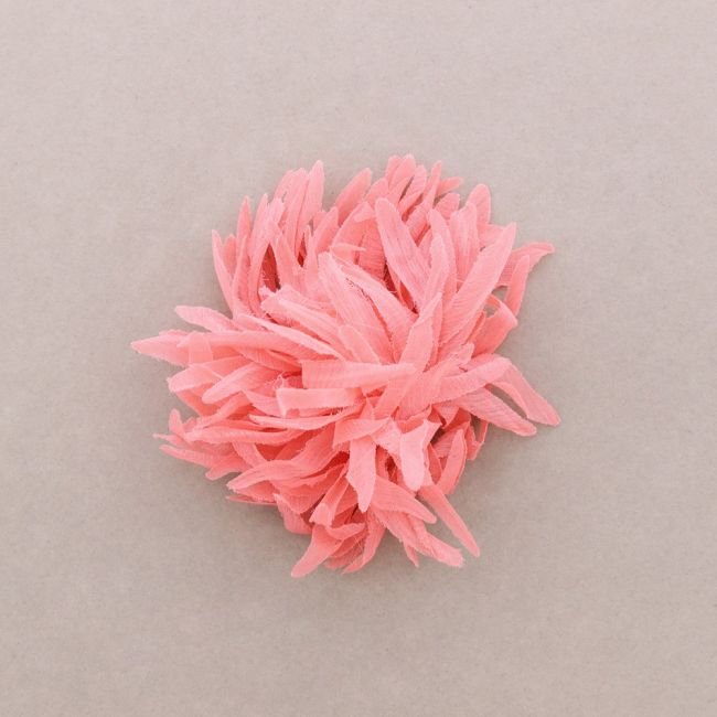 STRAPS FLOWER BROOCH 14CM