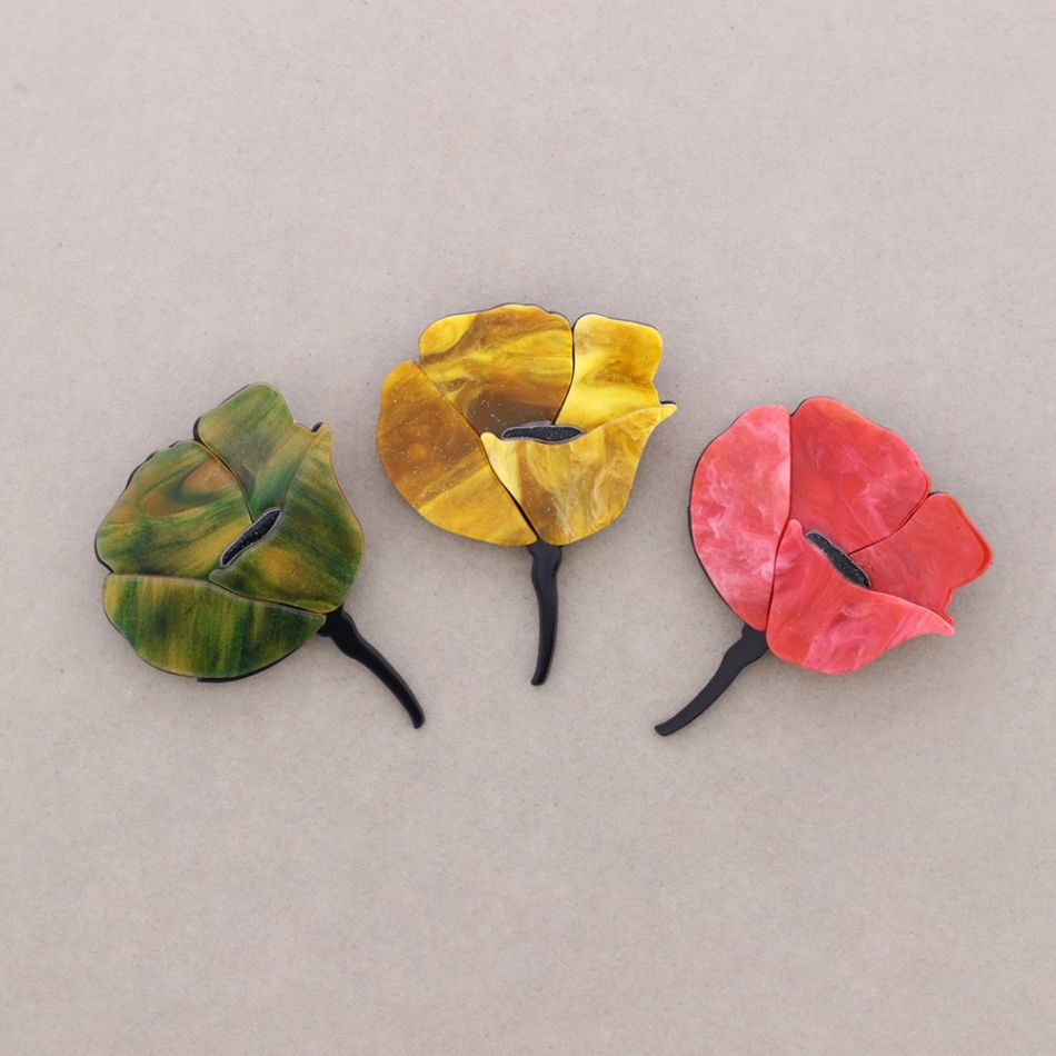 RESIN FLOWER BROOCH