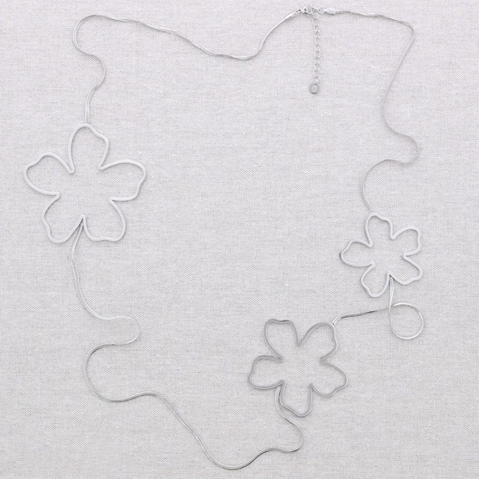 LONG STEEL NECKLACE WITH HOLLOW FLOWERS