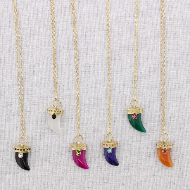 COLLAR ACERO COLGANTE CUERNO PIEDRA CRISTALES