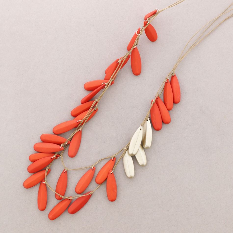 LONG DOUBLE BEADS RESIN NECKLACE