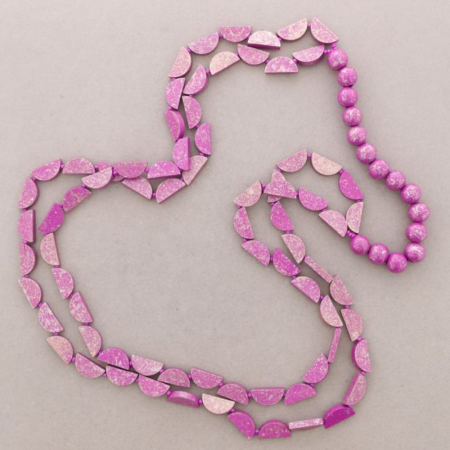 COLLAR LARGO CUENTAS MADERA