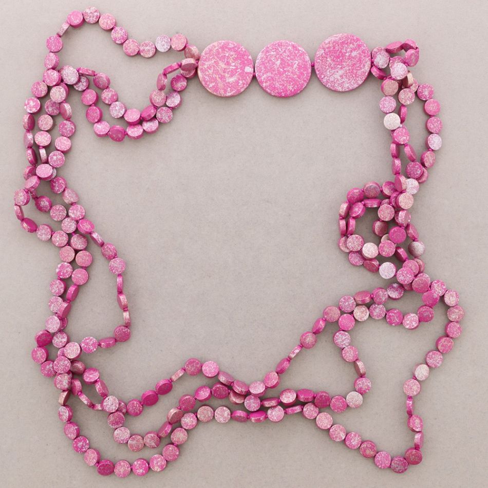 COLLAR LARGO CUENTAS MADERA