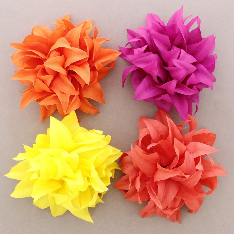 FLOWER BROOCH 16CM