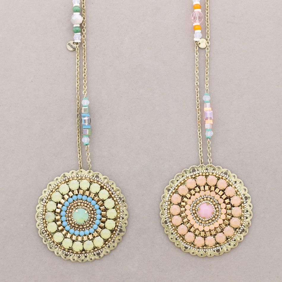 LONG PENDANT NECKLACE BEADS