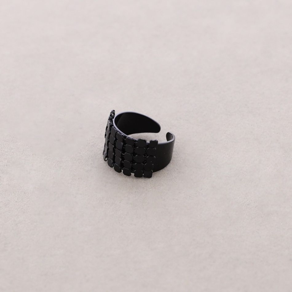 PARTY MESH RING