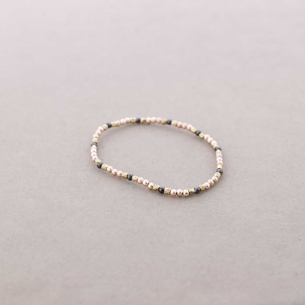 ELASTIC BRACELET WITH METAL BEADS