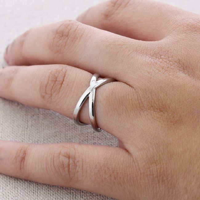CROSS STEEL RING