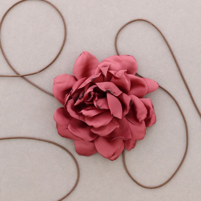 FABRIC FLOWER SHORT NECKLACE