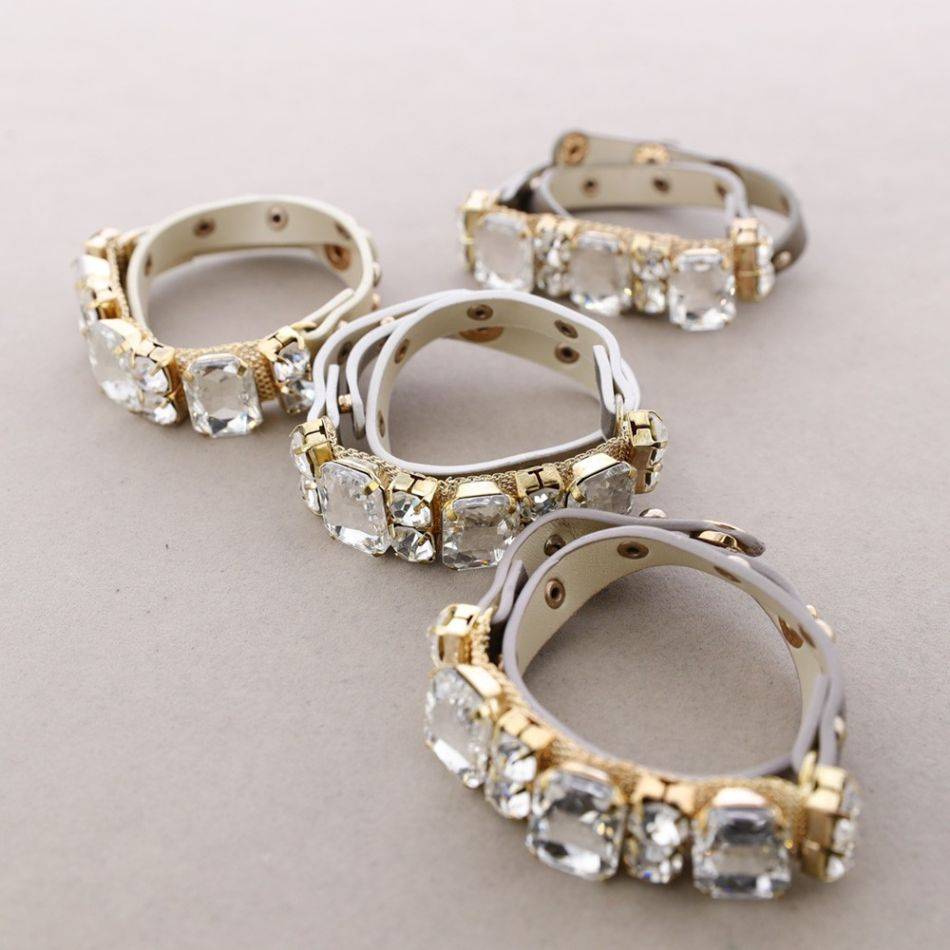 PULSERA CUERO CRISTALES