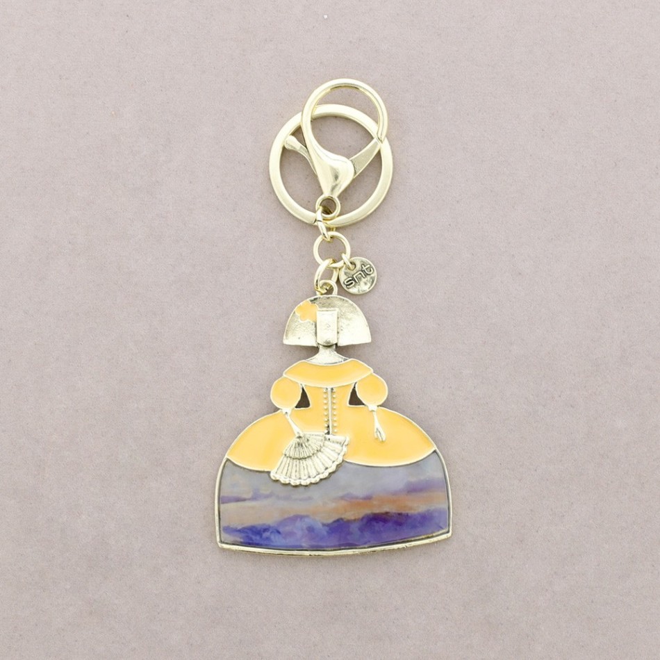 ENAMEL METAL MENINA KEYCHAIN
