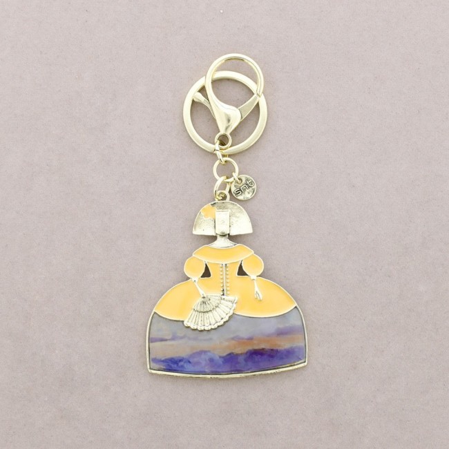 ENAMEL METAL MENINA KEYCHAIN