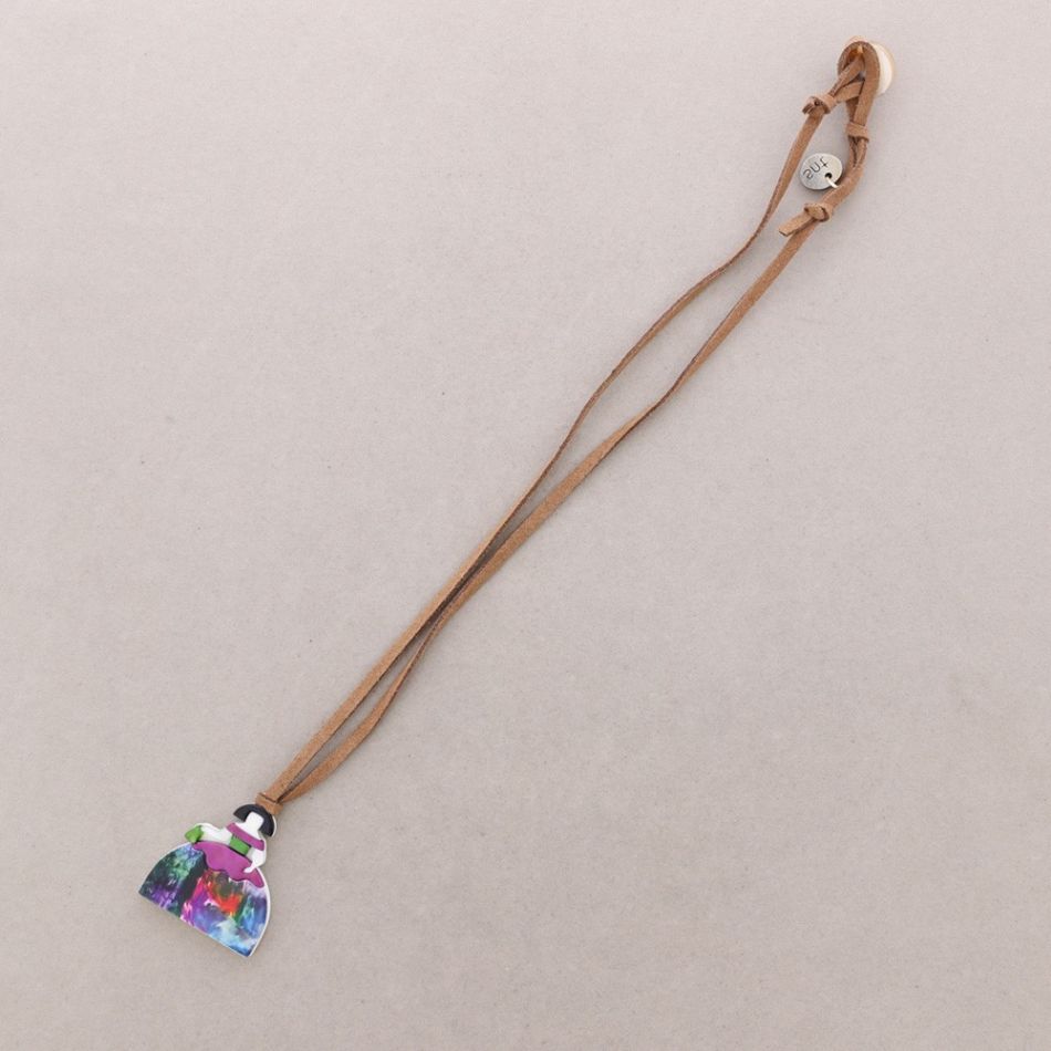 MENINA RESIN PENDANT CHOKER