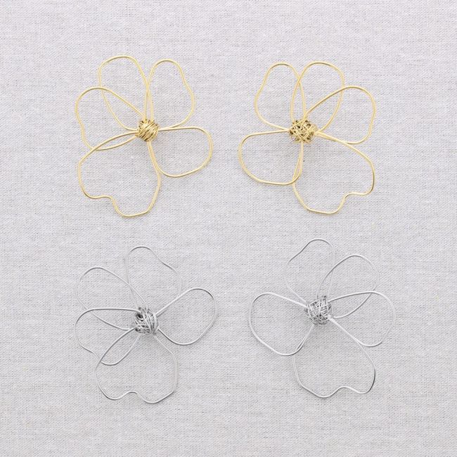 PENDIENTES ACERO FLORES HUECAS