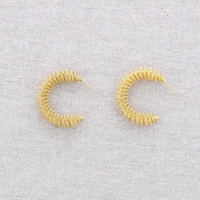 STEEL HOOP WIRE EARRINGS