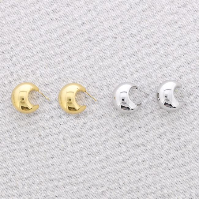 IRREGULAR HOOP STEEL EARRINGS