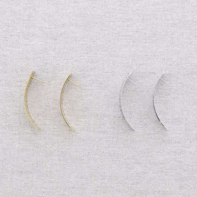 IRREGULAR HOOP STEEL EARRINGS