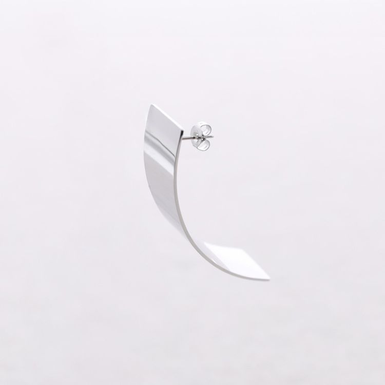 PENDIENTES ACERO ARO IRREGULAR