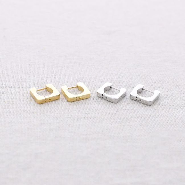 SQUARE HOOP STEEL EARRINGS