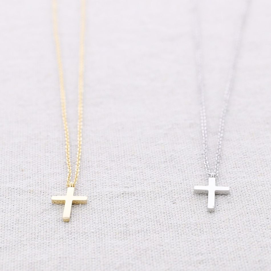 STEEL CHOKER WITH CROSS PENDANT