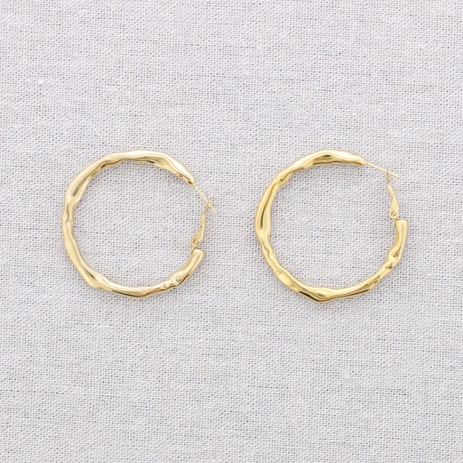 IRREGULAR HOOP STEEL EARRINGS