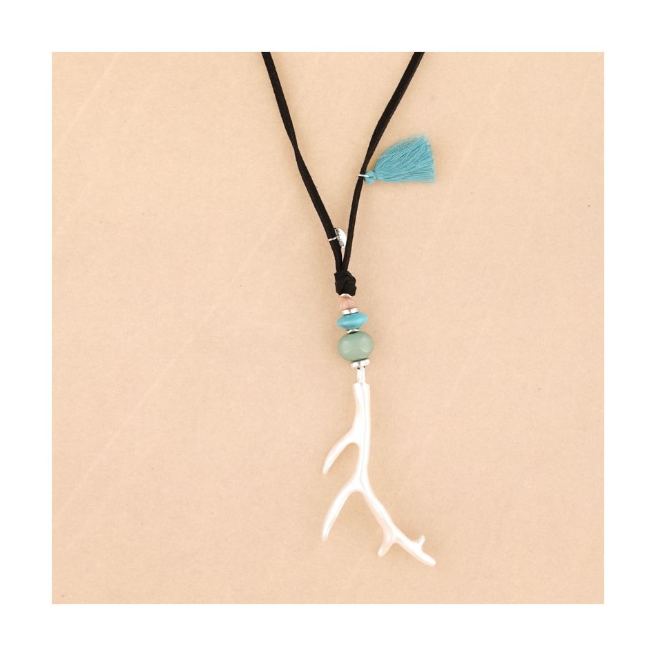 LONG METAL PENDANT NECKLACE