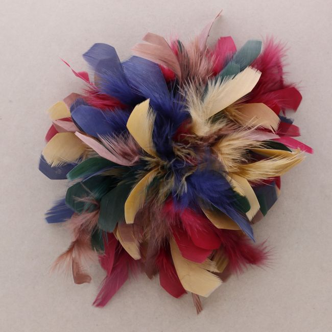 FEATHER BROOCH 15CM