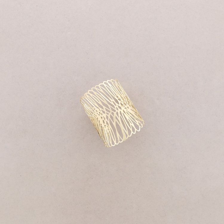 ADJUSTABLE FOLDED LEAF BRACELET