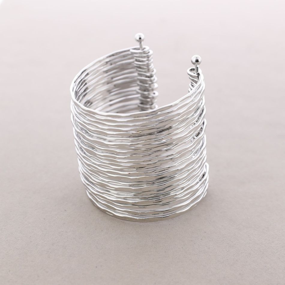 ADJUSTABLE BRACELET WITH METAL STRIPS