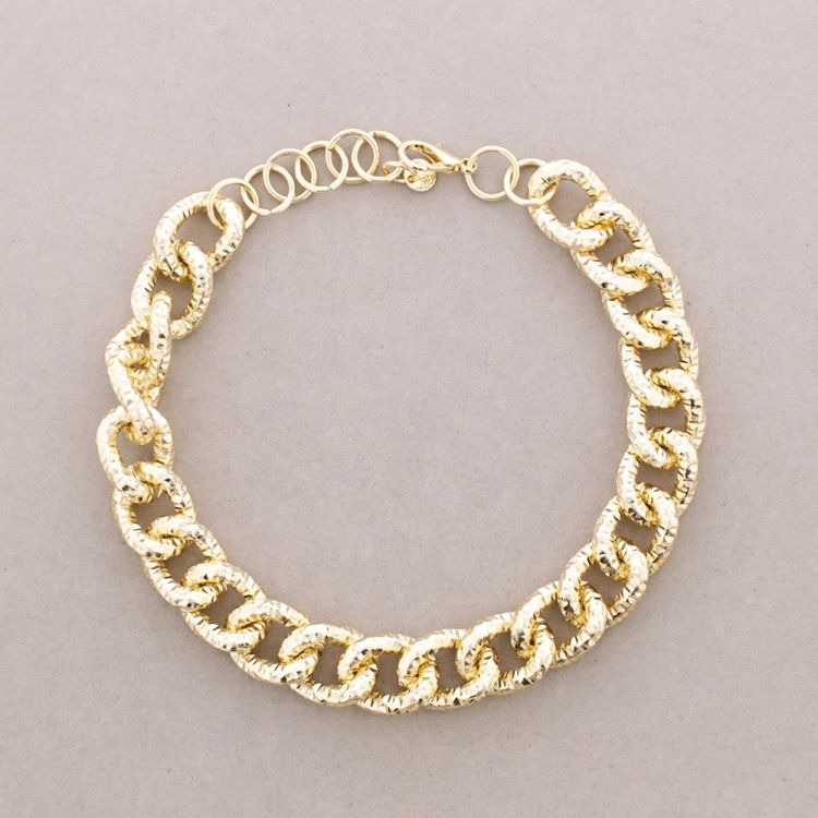 METAL LINK SHORT NECKLACE