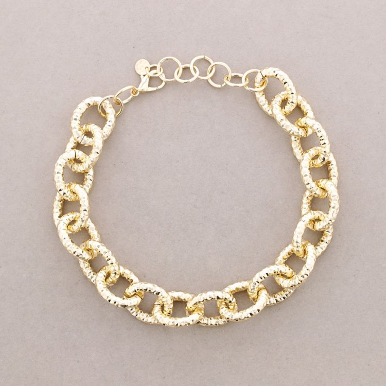 METAL LINK SHORT NECKLACE