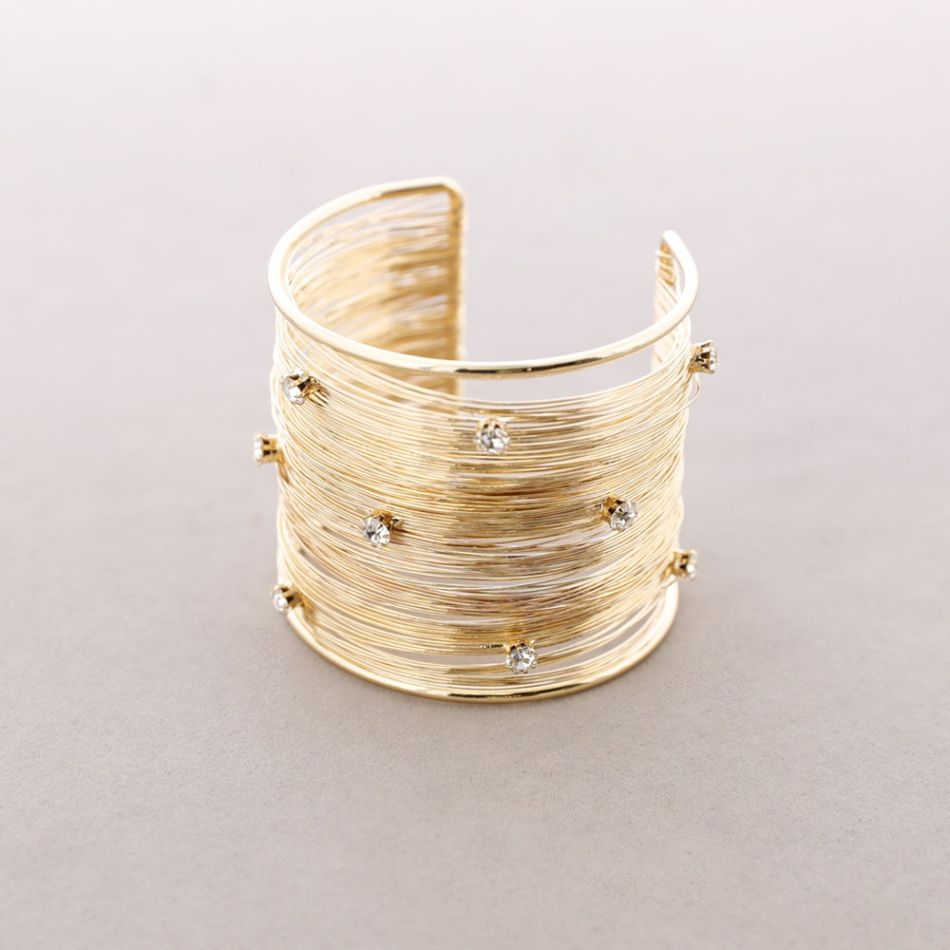ADJUSTABLE METAL BRACELET WITH CRYSTALS