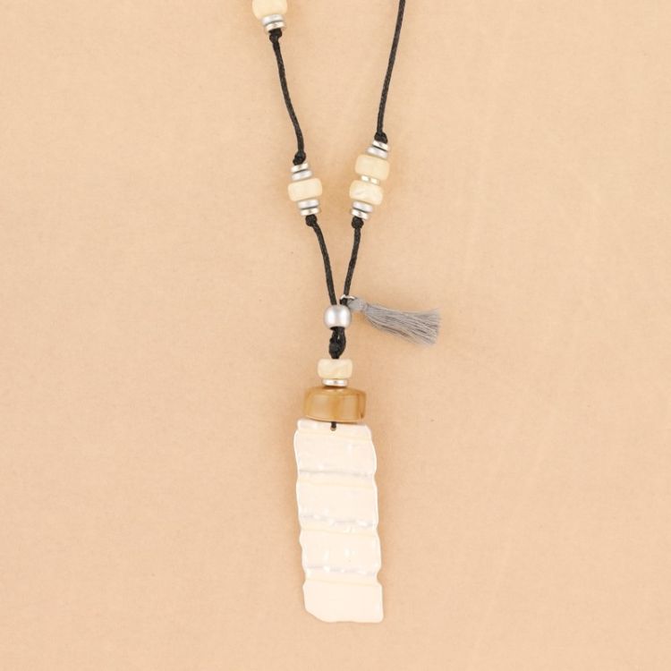 LONG METAL PENDANT NECKLACE 2