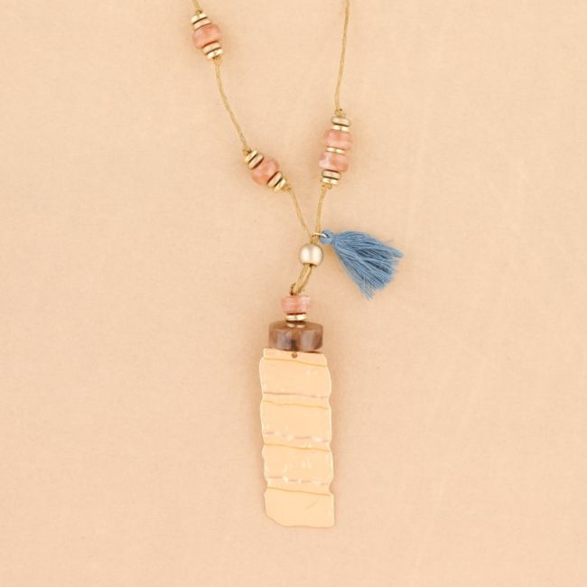 LONG METAL PENDANT NECKLACE